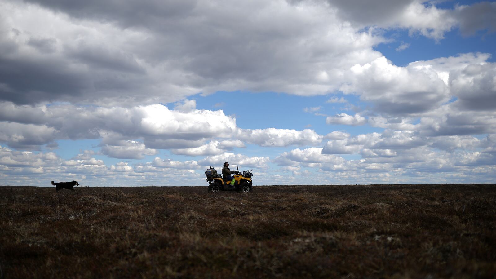 2018-07-09T052403Z_375291619_RC1D5E2F01A0_RTRMADP_3_ARCTIC-ECONOMY-SAMI_cjmdms