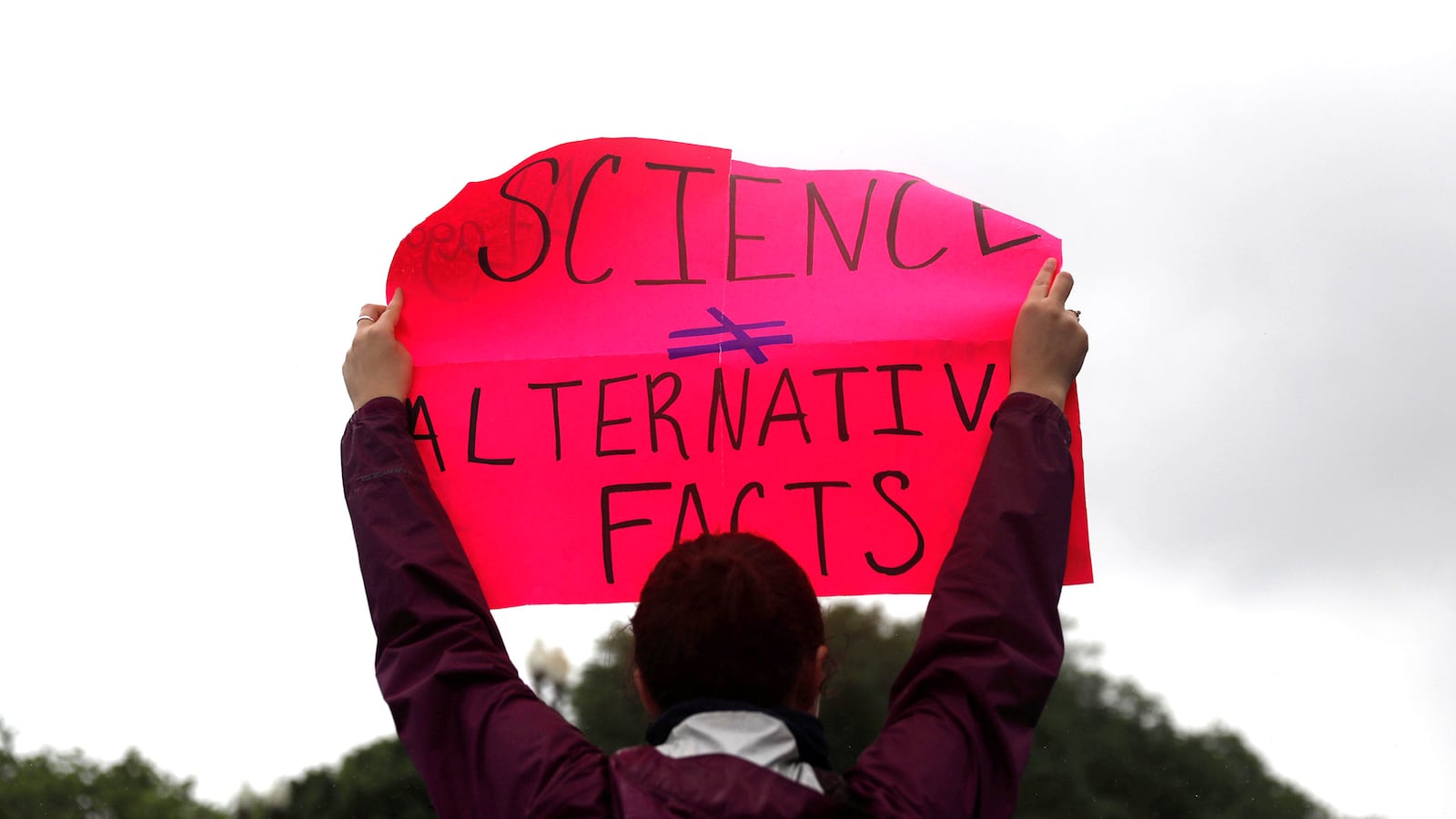 170615-Ketcham-trump-biologists-tease_lxne5p