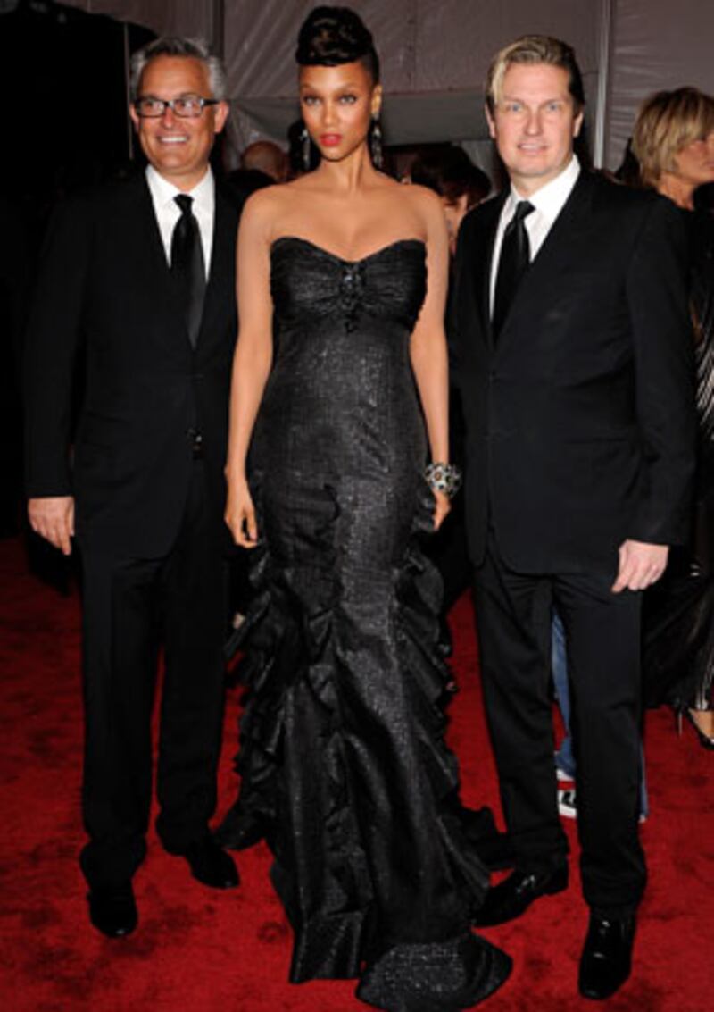 galleries/2009/05/05/the-ultimate-red-carpet/costume-gala---tyra_tuqrxb