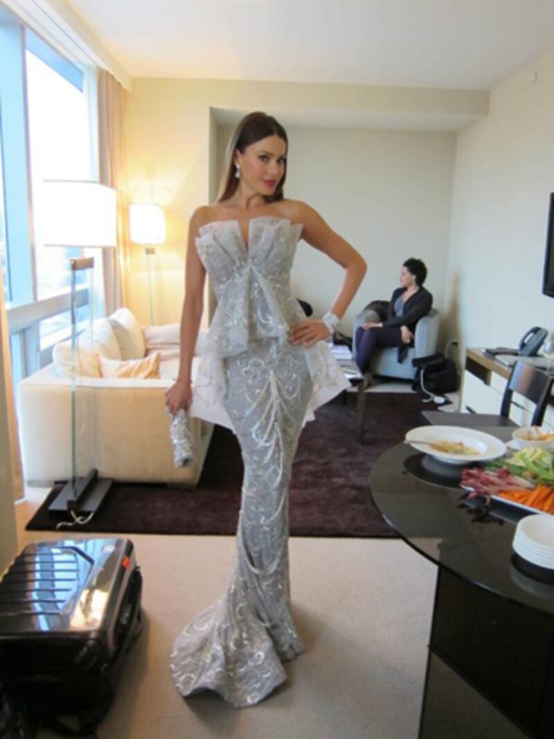 galleries/2012/05/13/russell-brand-jason-mraz-more-celebrity-twitter-pictures-photos/gal-klassen-twitpic-vergara-5_cw5uz9