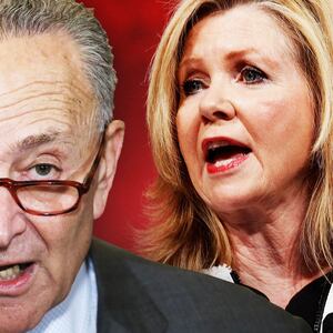 181026-desidario-tn-tease_zezfjd