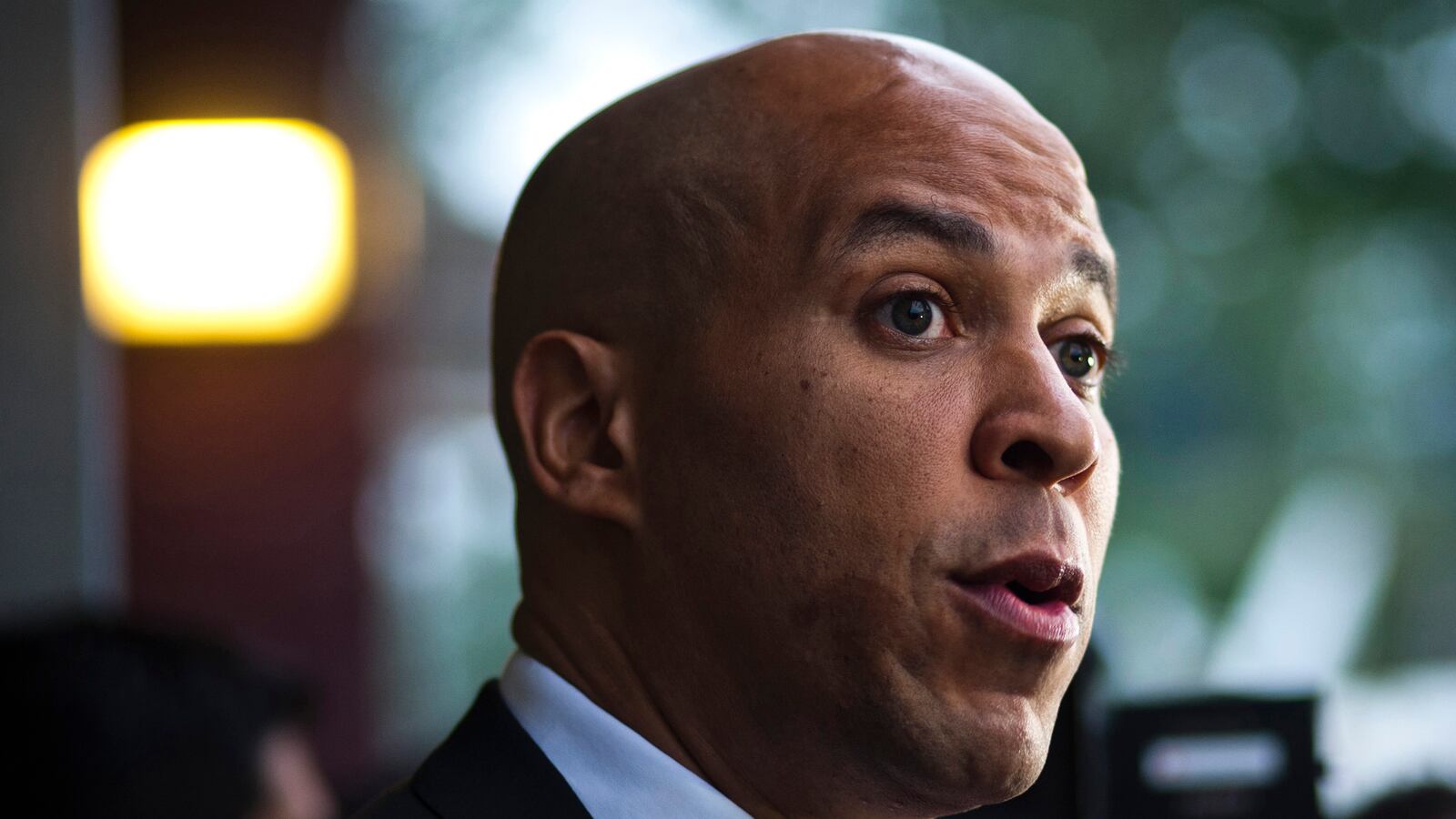 cheats/2013/09/25/cory-booker-dm-ed-a-stripper/130925-stripper-booker-cheat_alyuti