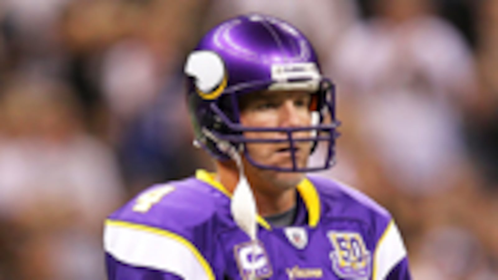 articles/2010/10/09/brett-favre-the-nfls-biggest-phony/barra-bret-favre_132428_lkqvqj