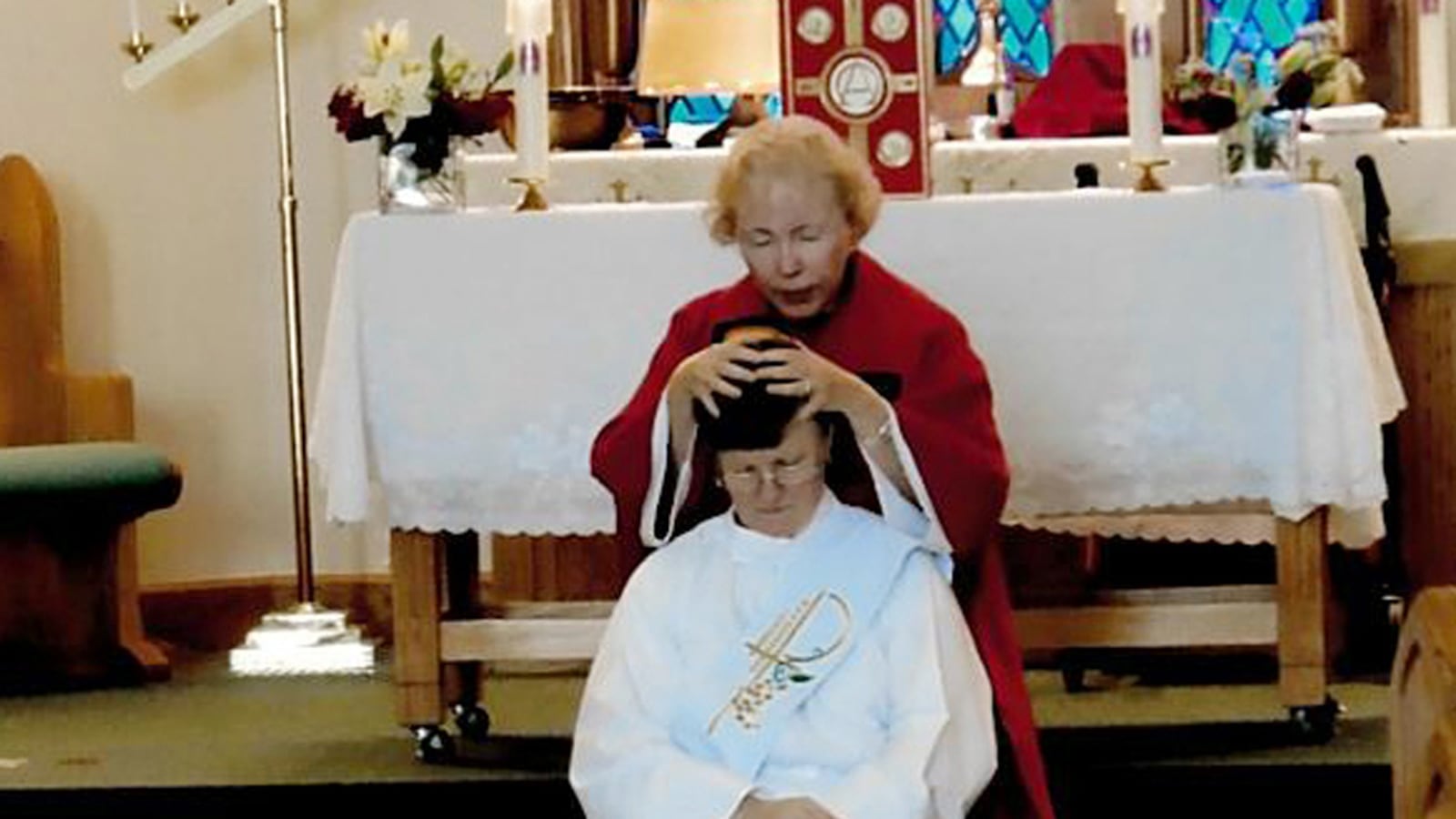 articles/2015/10/29/nun-excommunicated-for-becoming-a-priest/151028-zavadski-woman-priest_abybf6