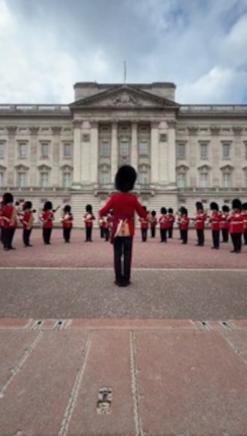 Buckingham Palace/X