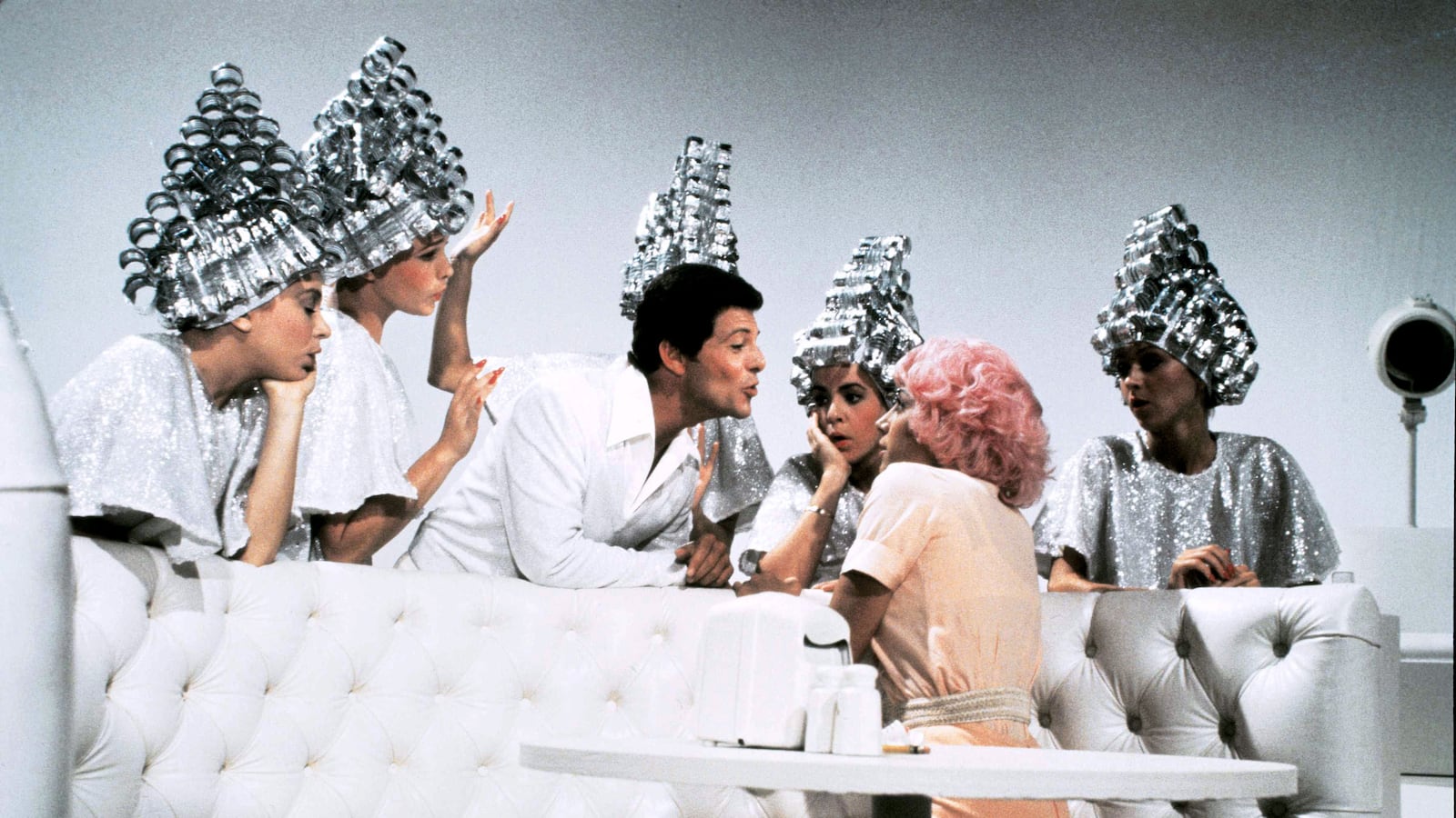 articles/2016/08/26/beauty-school-s-ugly-scam-made-50-million-off-taxpayers/160825-nestel-beauty-school-ged-tease_zi8yuo