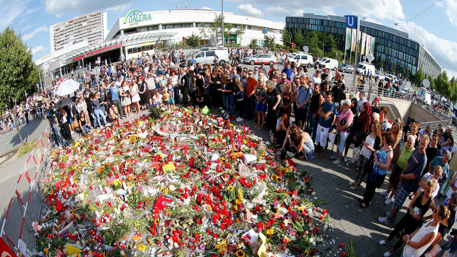 cheats/2016/07/25/german-police-detain-afghan-teen-over-munich-attack/160725-munich-afghan-teen-cheat_asrwxn