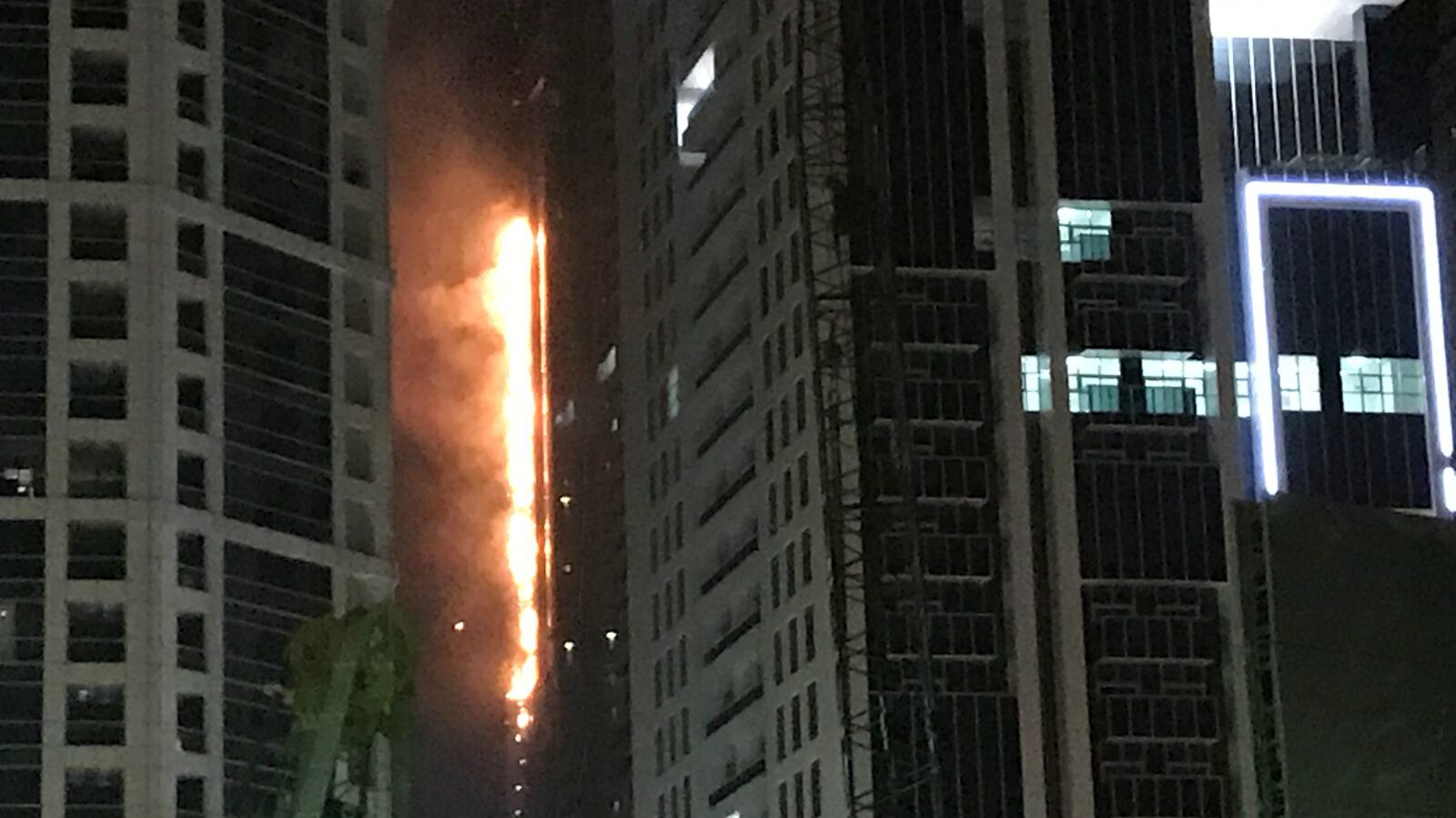 170803-dubai-cheat_r9i9gy