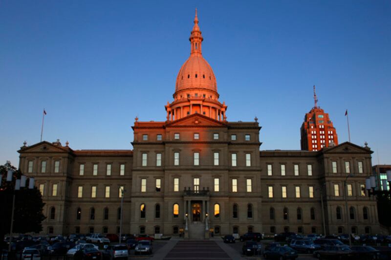 galleries/2012/07/23/best-american-cities-to-buy-a-house-from-minneapolis-to-fargo-photos/best-cities-for-house-purchase-4-lansing-mi_djqtgq