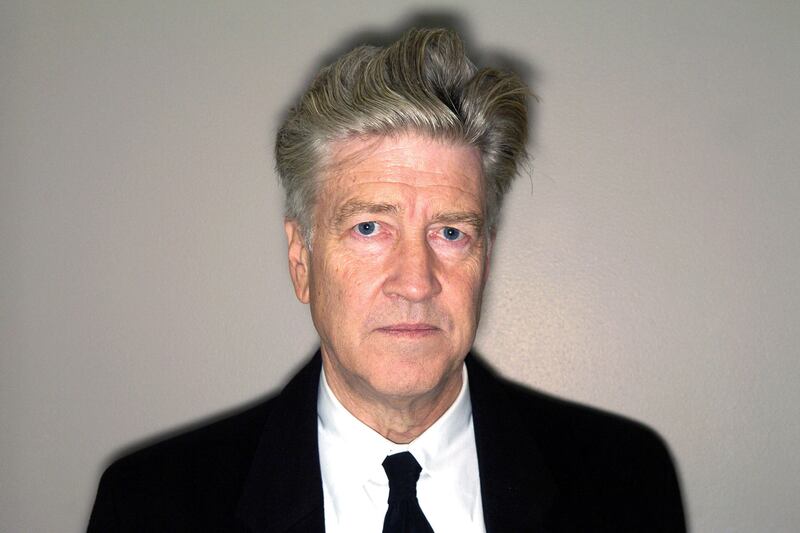 articles/2014/01/22/david-lynch-goes-from-film-to-photos-with-the-factory-photographs/140121-hines-david-lynch-tease_elpn5w