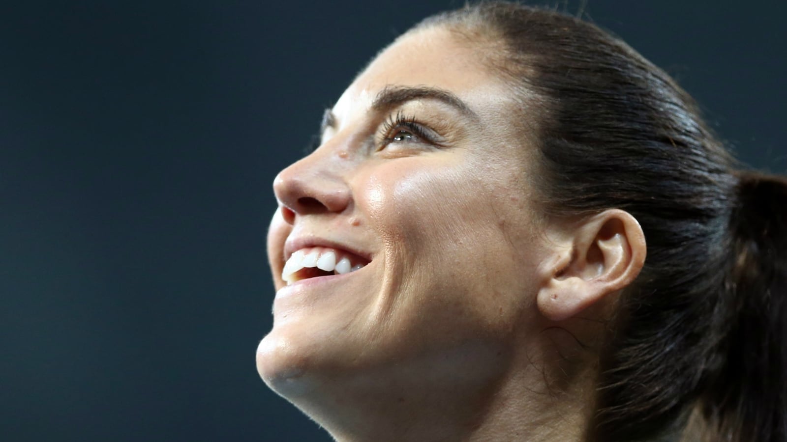 cheats/2016/08/04/rio-crowd-boos-hope-solo-in-usa-olympic-opener/160804-hope-solo-cheat_wd0xtb