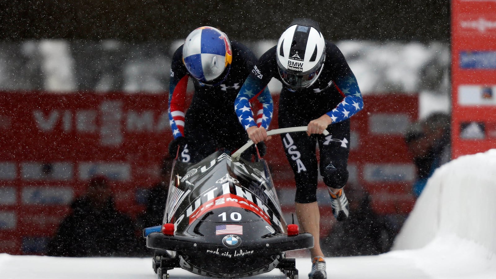 articles/2014/01/17/is-it-really-that-easy-to-be-an-olympic-bobsledder/140117-fixler-bobsled-tease_dom5fy