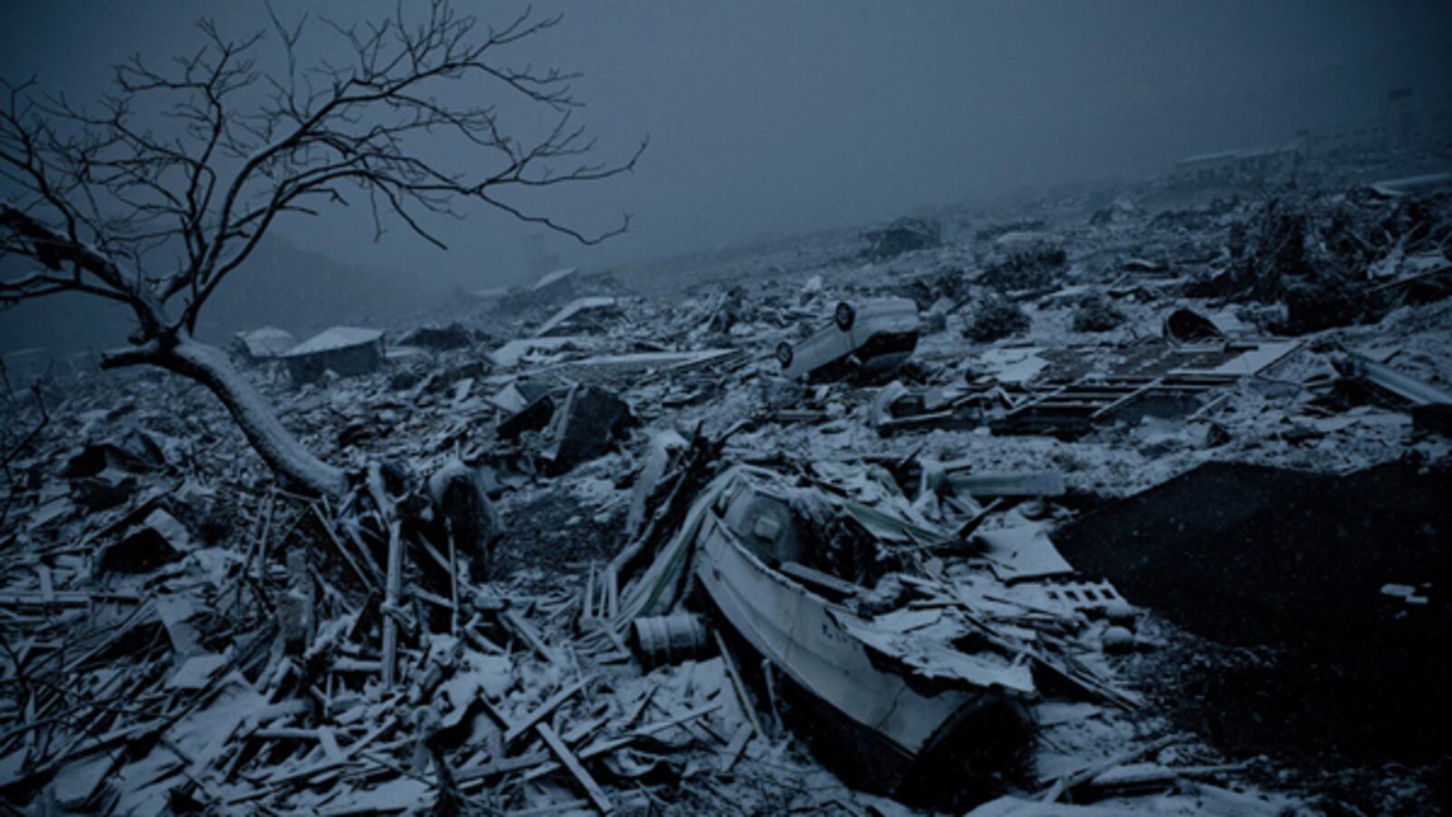 galleries/2012/03/16/newsweek-dailybeast-wins-american-photography-awards-photos/photo-awards-tease_ct0x6n