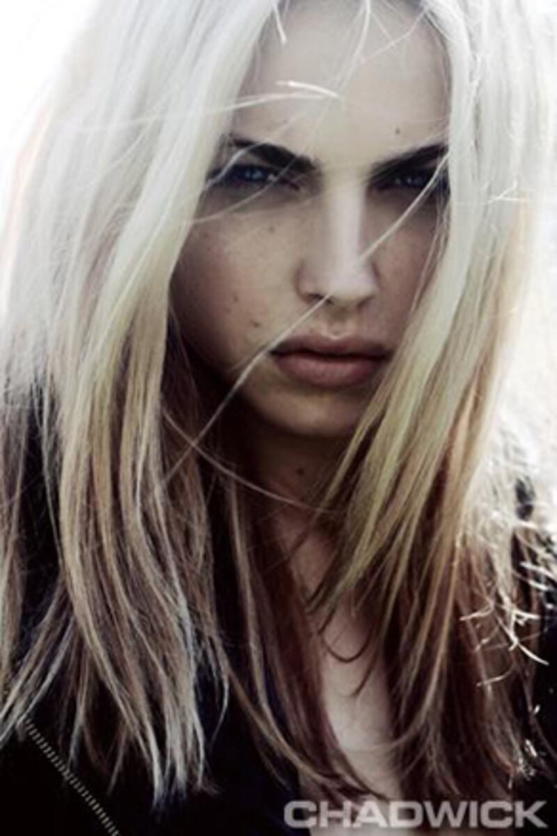 galleries/2011/01/06/andrej-pejic/andrej-pejic---9_xkcyx5
