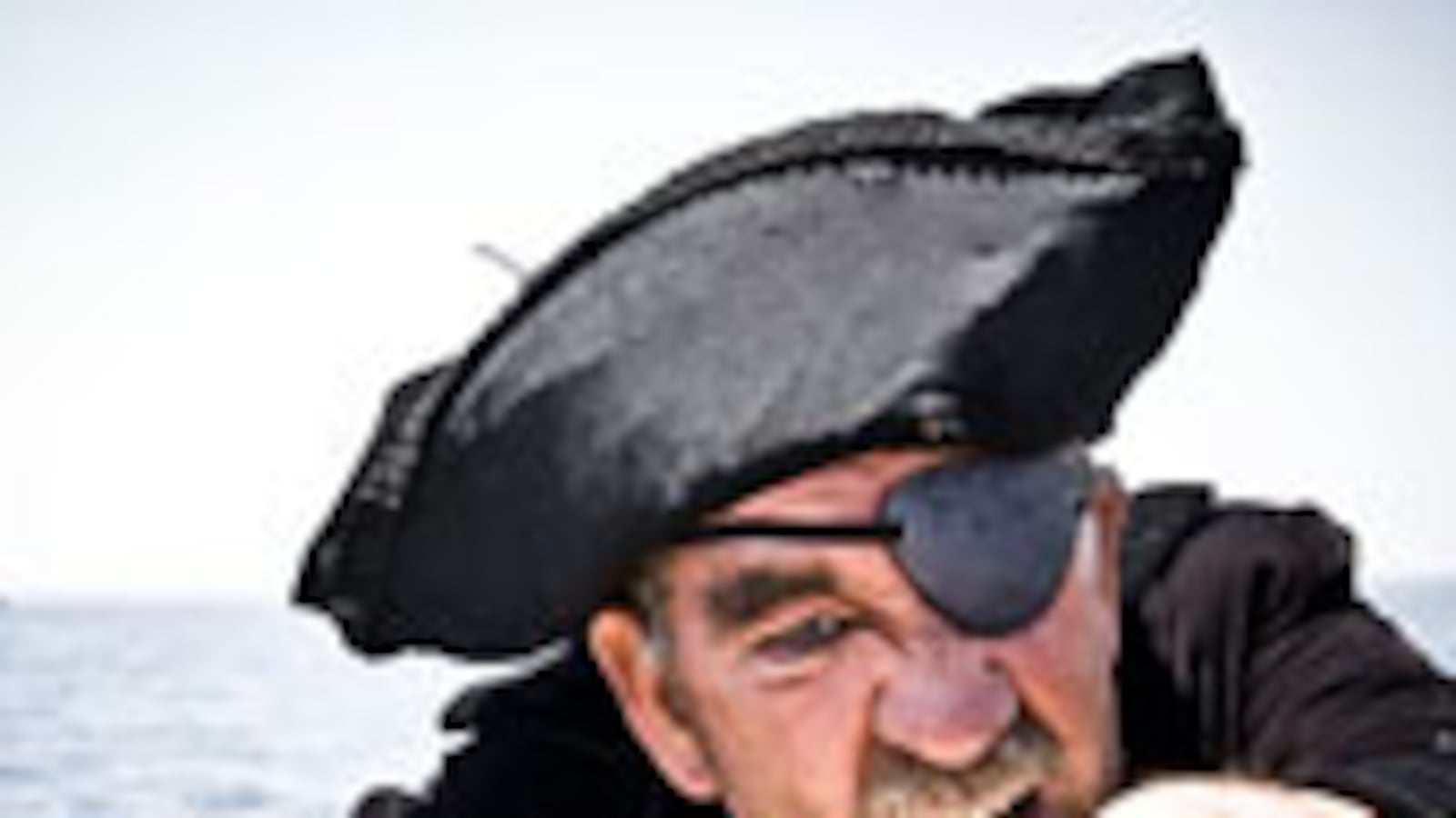 articles/2009/06/12/the-origins-of-11-bizarre-official-days/reistad-long-official-days-2_31725_atct0t