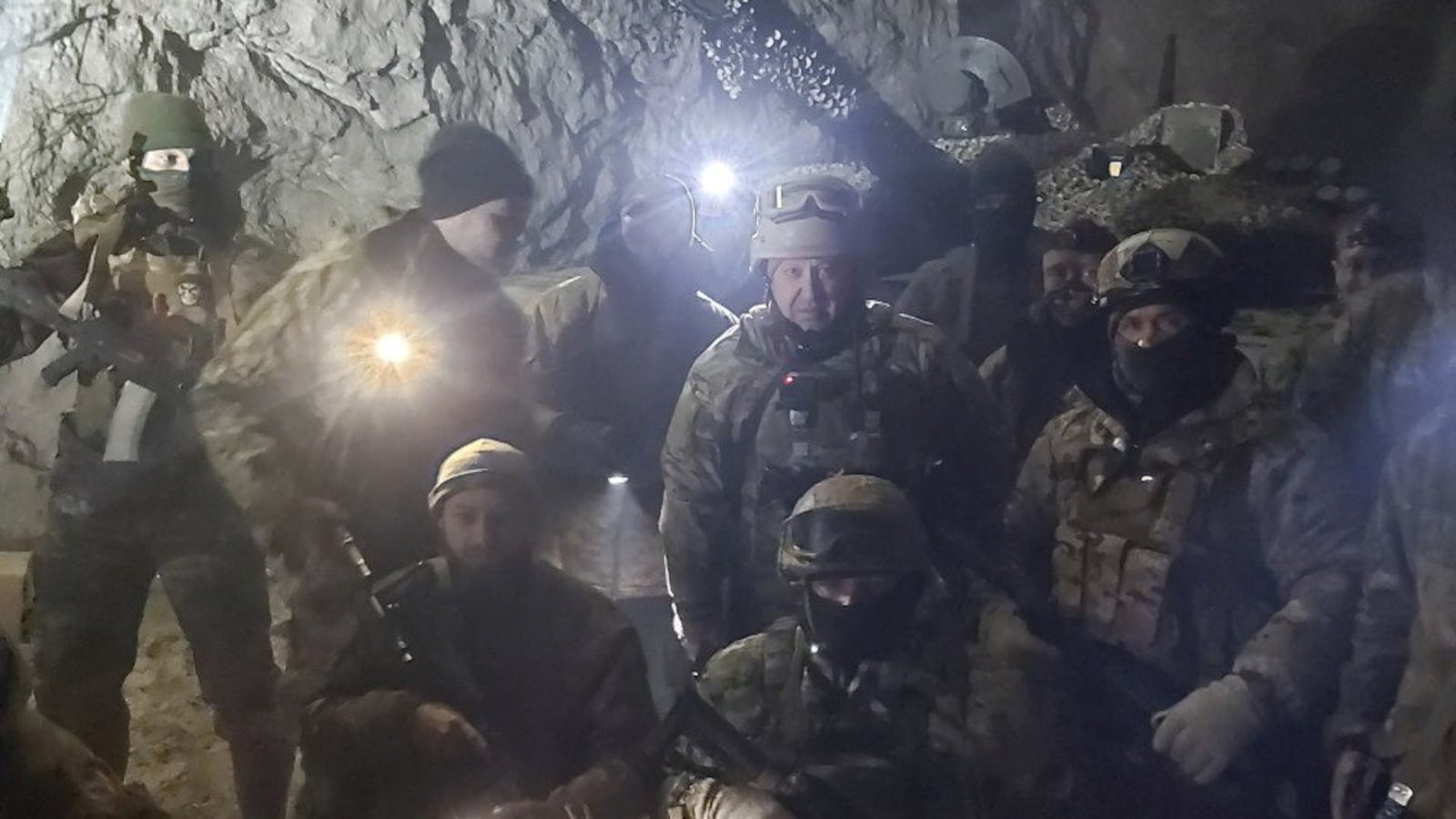 2023-01-11T111905Z_921582789_RC2BOY9TOXIV_RTRMADP_3_UKRAINE-CRISIS-SOLEDAR-WAGNER_fyy1xe