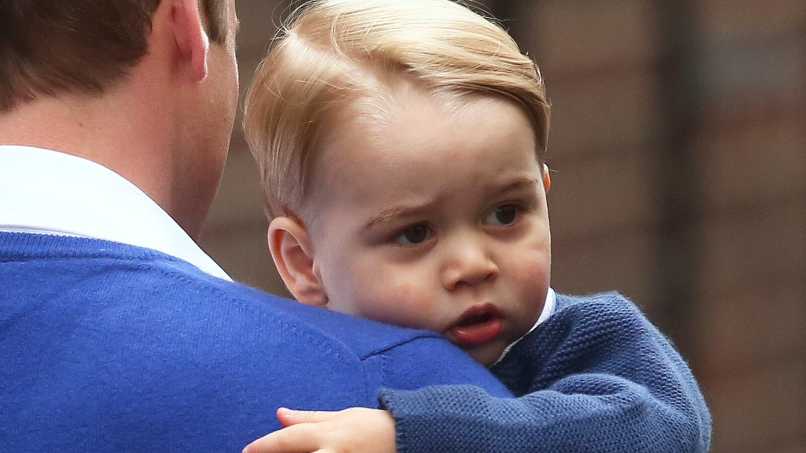 cheats/2015/08/14/royals-bash-prince-george-photo-tactics/150814-prince-george-cheat_dktzwj