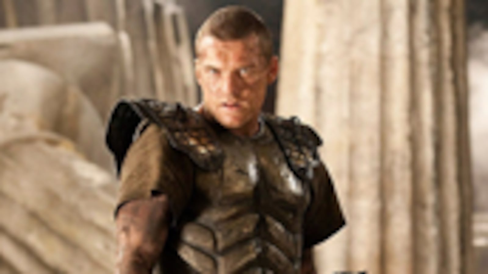 articles/2010/04/01/hollywoods-new-macho-man/piccalo-sam-worthington-2_91829_d7f2qq