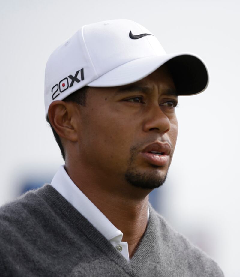 galleries/2012/07/26/kristen-stewart-hugh-grant-more-sad-celebrity-apologies-photos/celeb-apologies-woods_kpfmjc