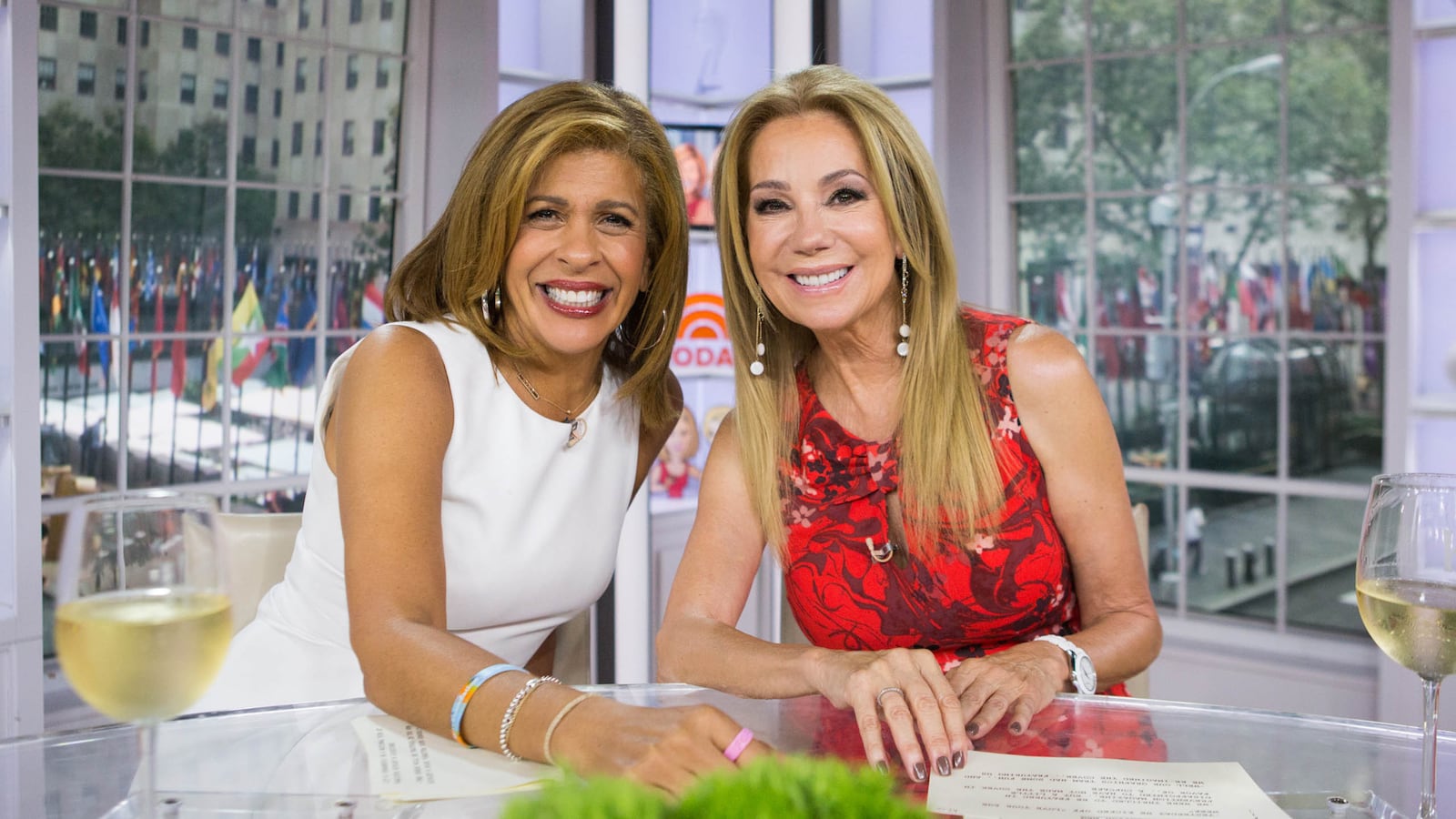 181211-grove-today-tease_taklbw