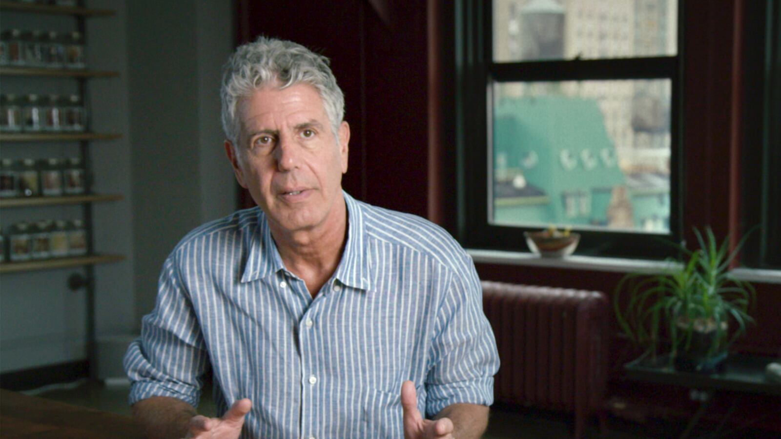 articles/2017/04/19/anthony-bourdain-sets-the-record-straight/170418-rothabaum-doc-tease_eaj57r