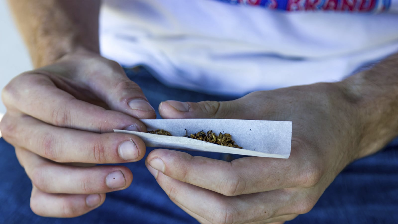 articles/2015/04/03/rabbis-green-light-weed-for-passover/150402-joiner-weed-passover-tease_v4wh8p