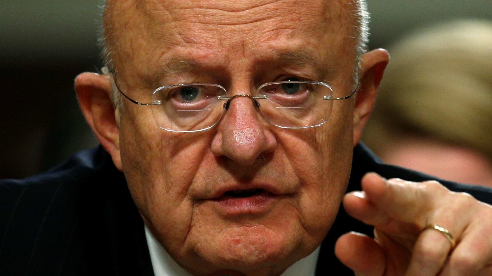 cheats/2017/01/05/clapper-russia-behind-fake-news/170105-clapper-fake-news-cheat_rc6wxe