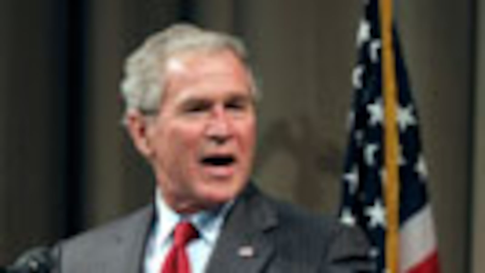 articles/2009/05/31/the-dignity-of-george-w-bush-2/wallace-bush-dignity_29254_i8b0x9