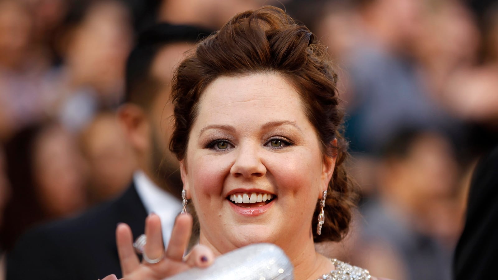 articles/2014/06/06/it-s-not-just-us-designers-won-t-dress-plus-size-celebs-either/140605-cunningham-mccarthy-tease_diixbt