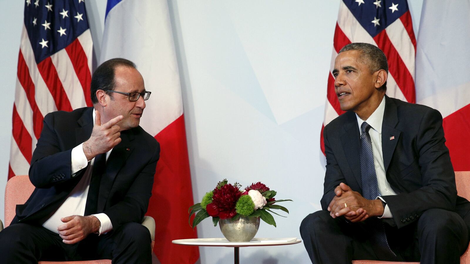 cheats/2015/06/23/wikileaks-us-spied-on-french-presidents/150623-france-nsa-cheat_sjvtg5