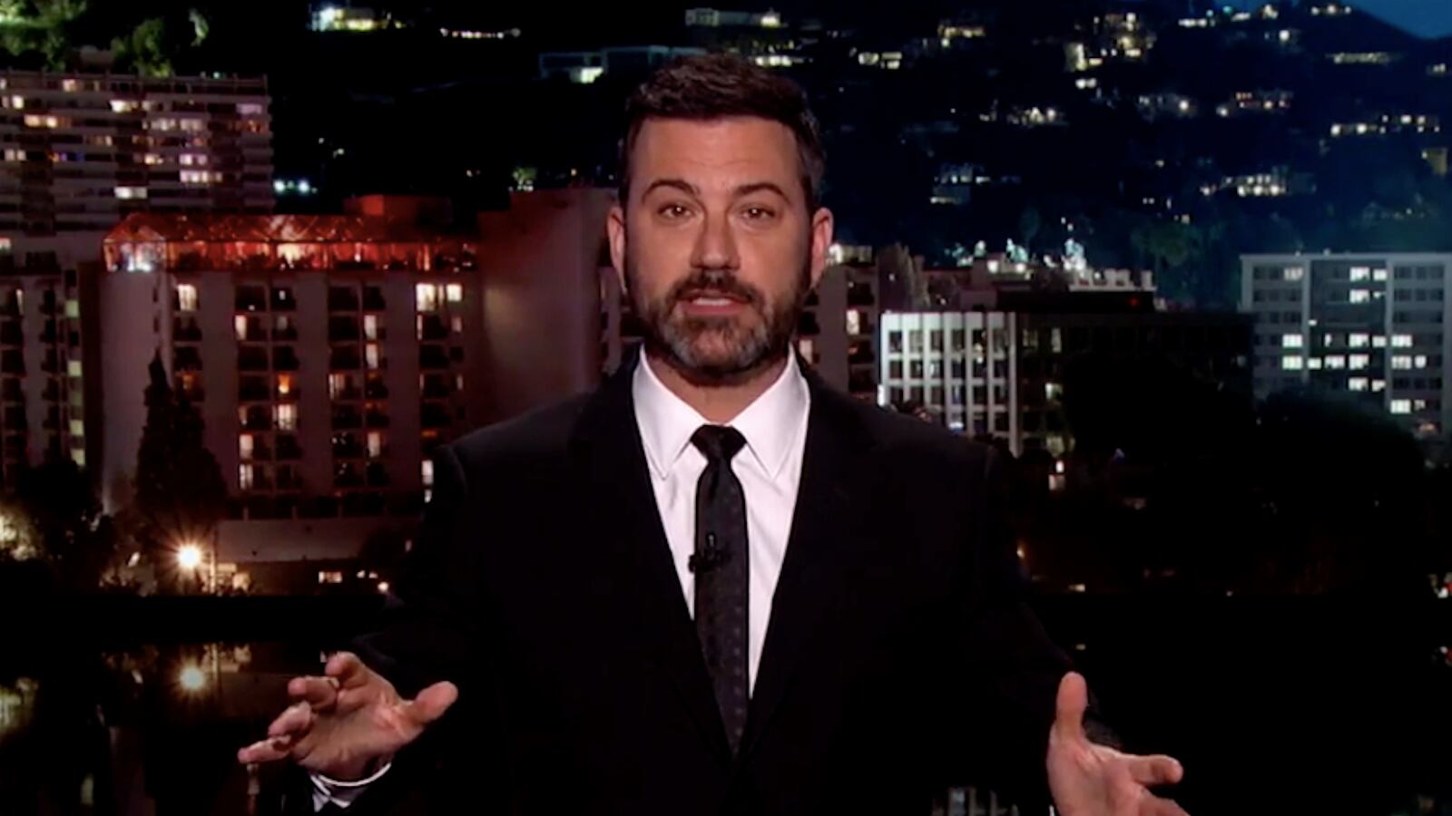 articles/2016/05/03/jimmy-kimmel-tears-into-sarah-palin-s-offensive-and-dangerous-climate-change-denial/160502-wilstein-kimmel-palin-tease_qia7zc