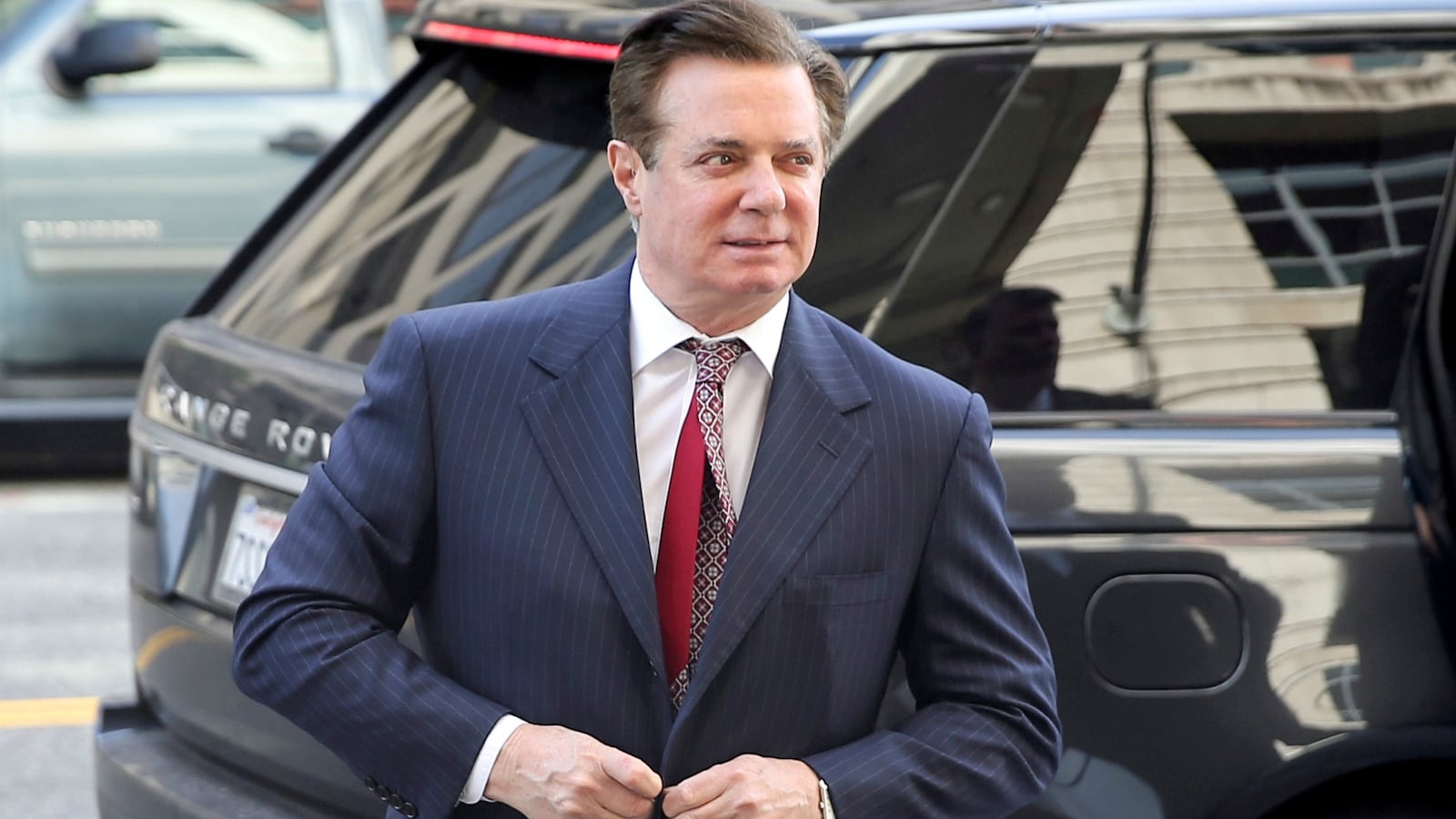 180822-manafort-jurors-one-holdout-cheat_ez9sgs