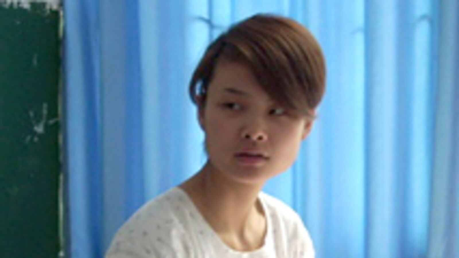 articles/2010/03/18/chinese-womens-wakeup-call/women-in-china---deng-yujiao_88570_jyrs51