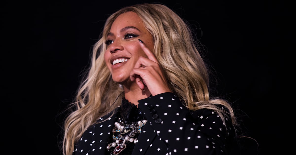 Who Hyped Beyoncé at the DNC? Inquiring Minds Want to Know