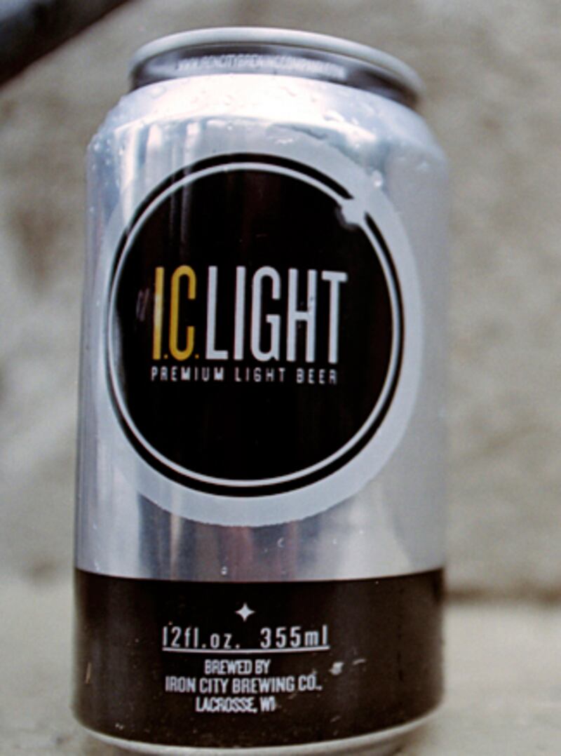 galleries/2010/10/18/healthiest-beers/healthiest-beers---ic-light_zbcpo7