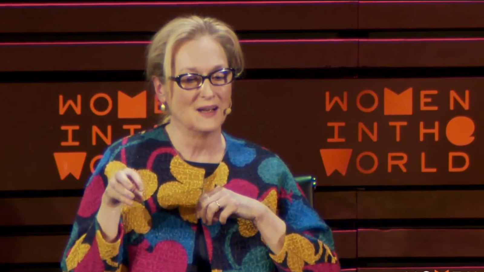articles/2015/04/23/meryl-streep-i-wanted-to-be-tom-sawyer/150423-witw-streep-tease_shxcyg