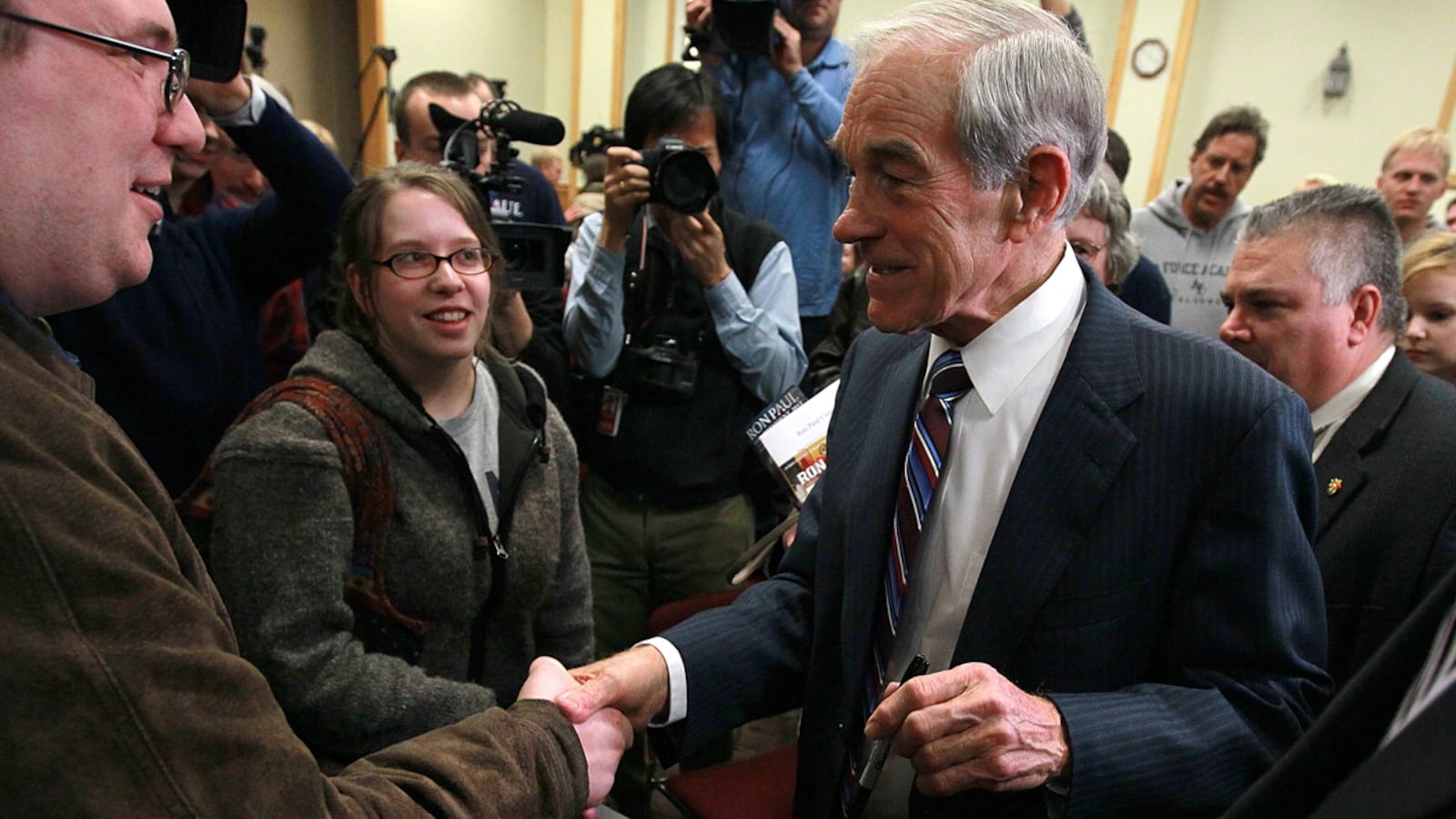 cheats/2012/01/03/iowa-race-set-for-photo-finish/ron-paul-top-campaign-donors_fofhhr