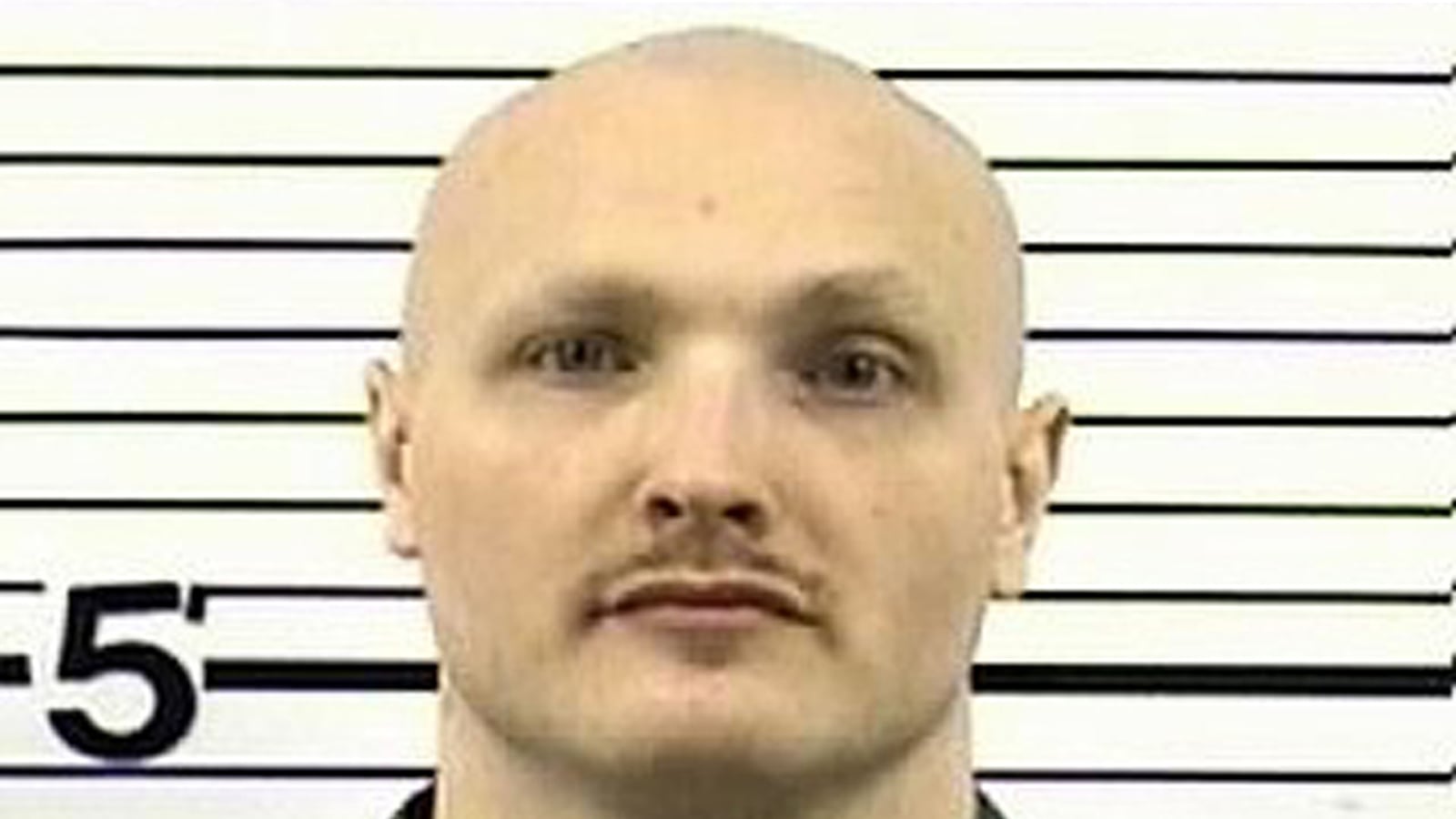 cheats/2013/04/04/two-more-sought-in-colo-prison-chief-murder/130404-co-prison-chief-cheat_conqtv