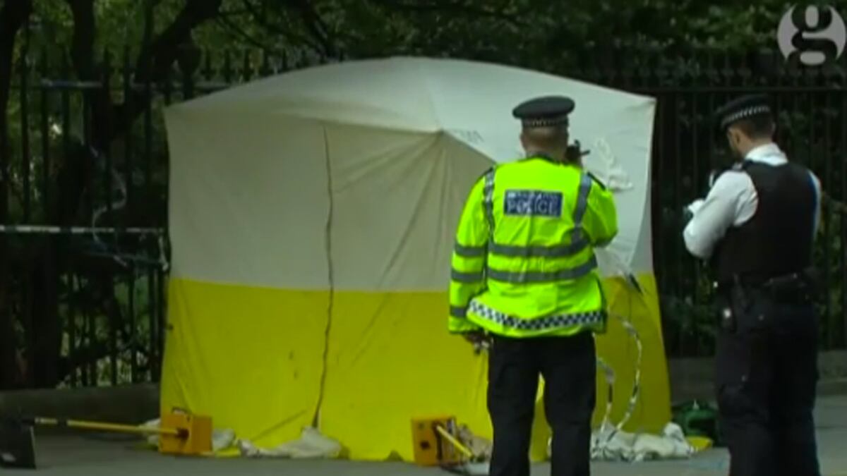 cheats/2016/08/04/mental-health-blamed-in-london-knife-attack/160804-london-knife-attack-2_gaxey7