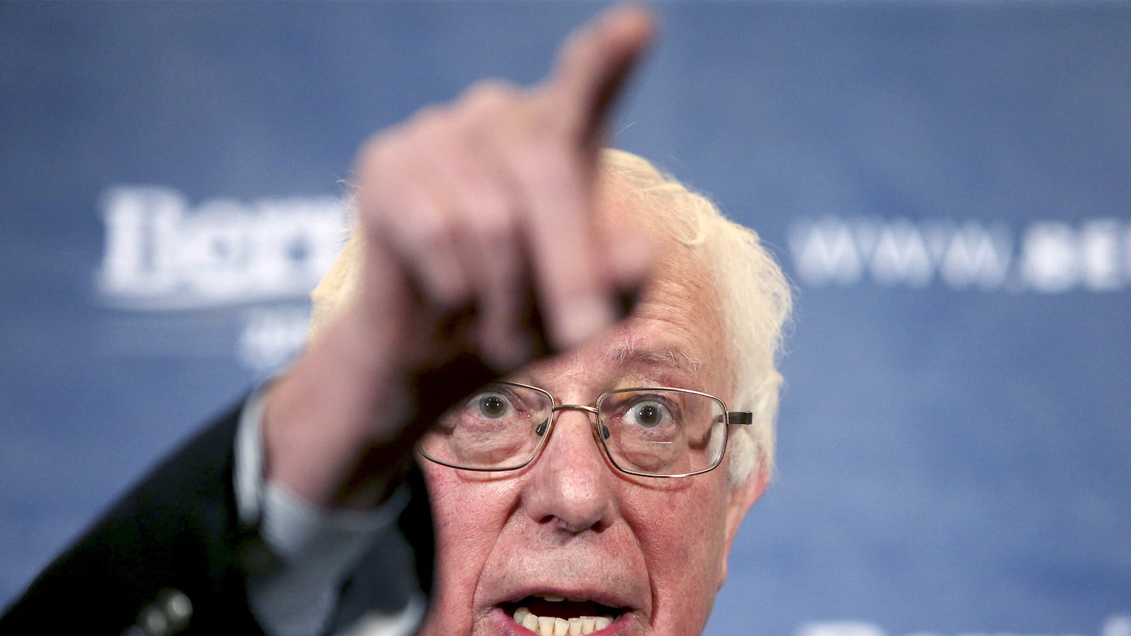 articles/2016/01/17/bernie-s-isis-strategy-is-a-disaster/160116-mak-bernie-iran-tease_apysuk