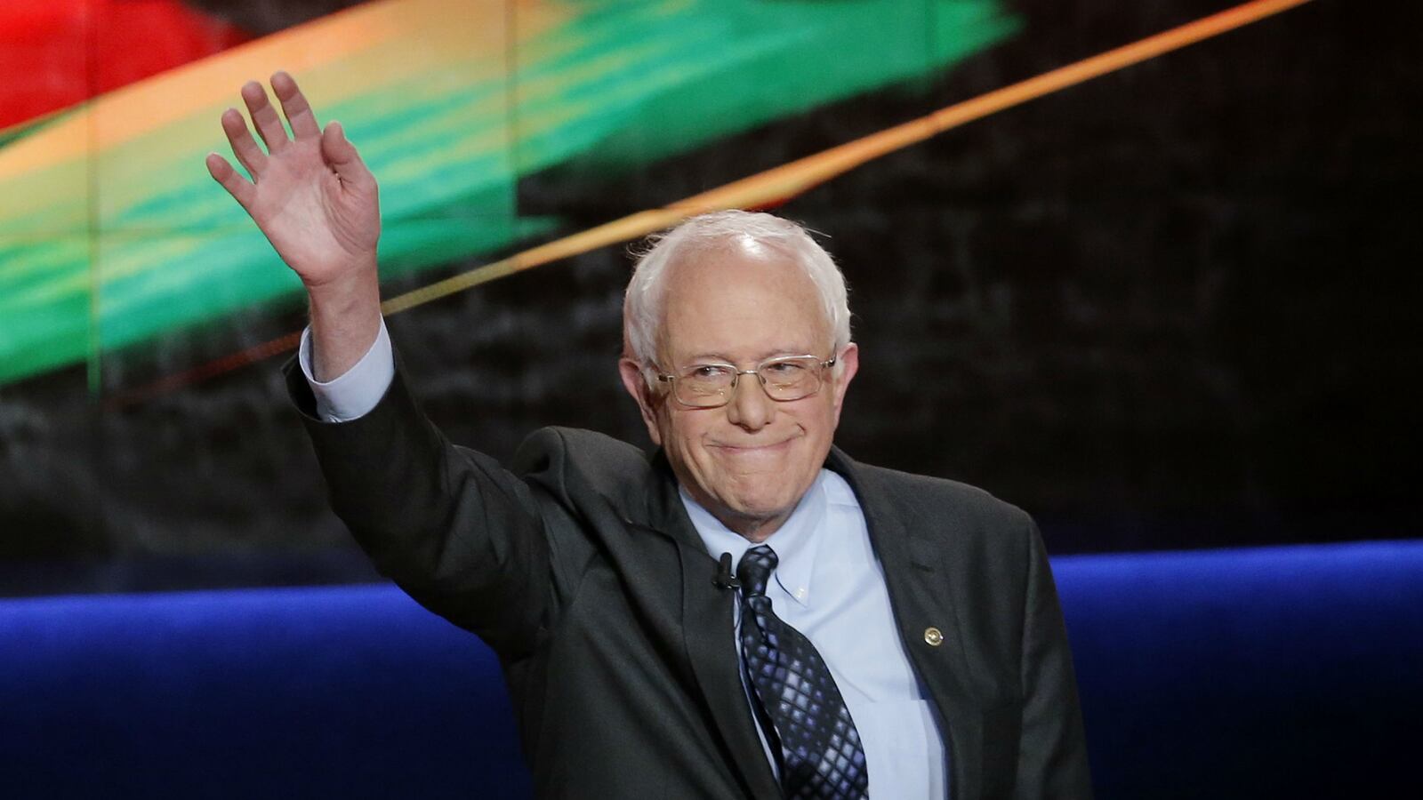 cheats/2016/03/06/bernie-sanders-wins-caucuses-in-maine/160306-sanders-wins-maine-cheat_hwlmx7