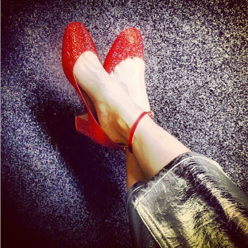 galleries/2013/08/17/11-best-fashion-instagrams-photos/130817-fashion-instagram-bubble_z5s53q