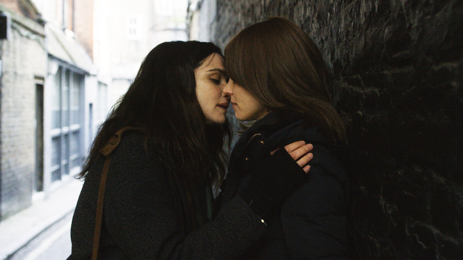 181228-Stern-hollywood-tease_dqpnv7