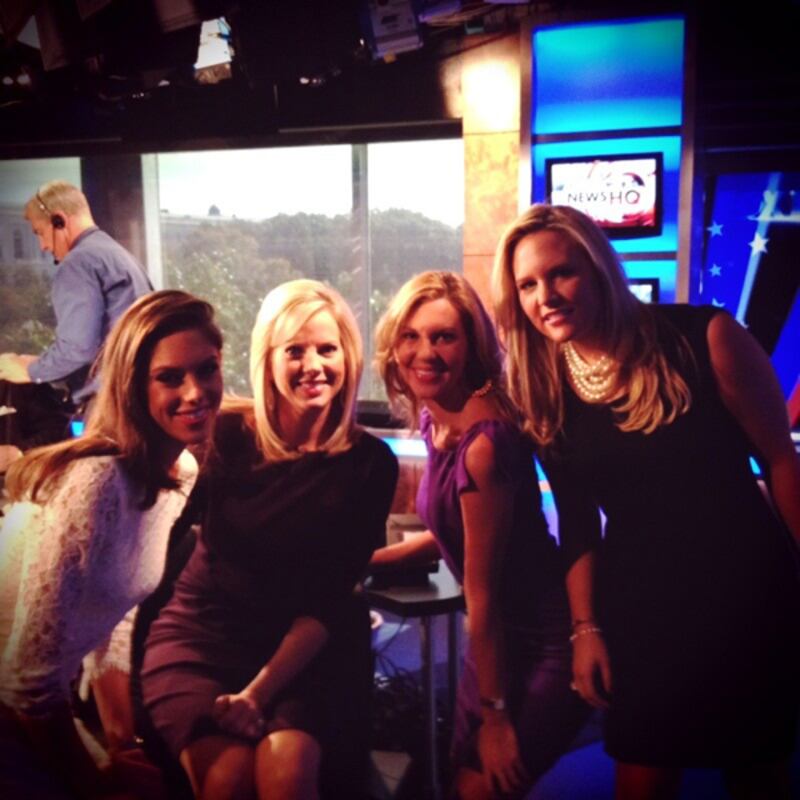 galleries/2011/11/03/jon-huntsman-s-girls-twitter-pictures/Huntsman-Girls-7_vxuxl3