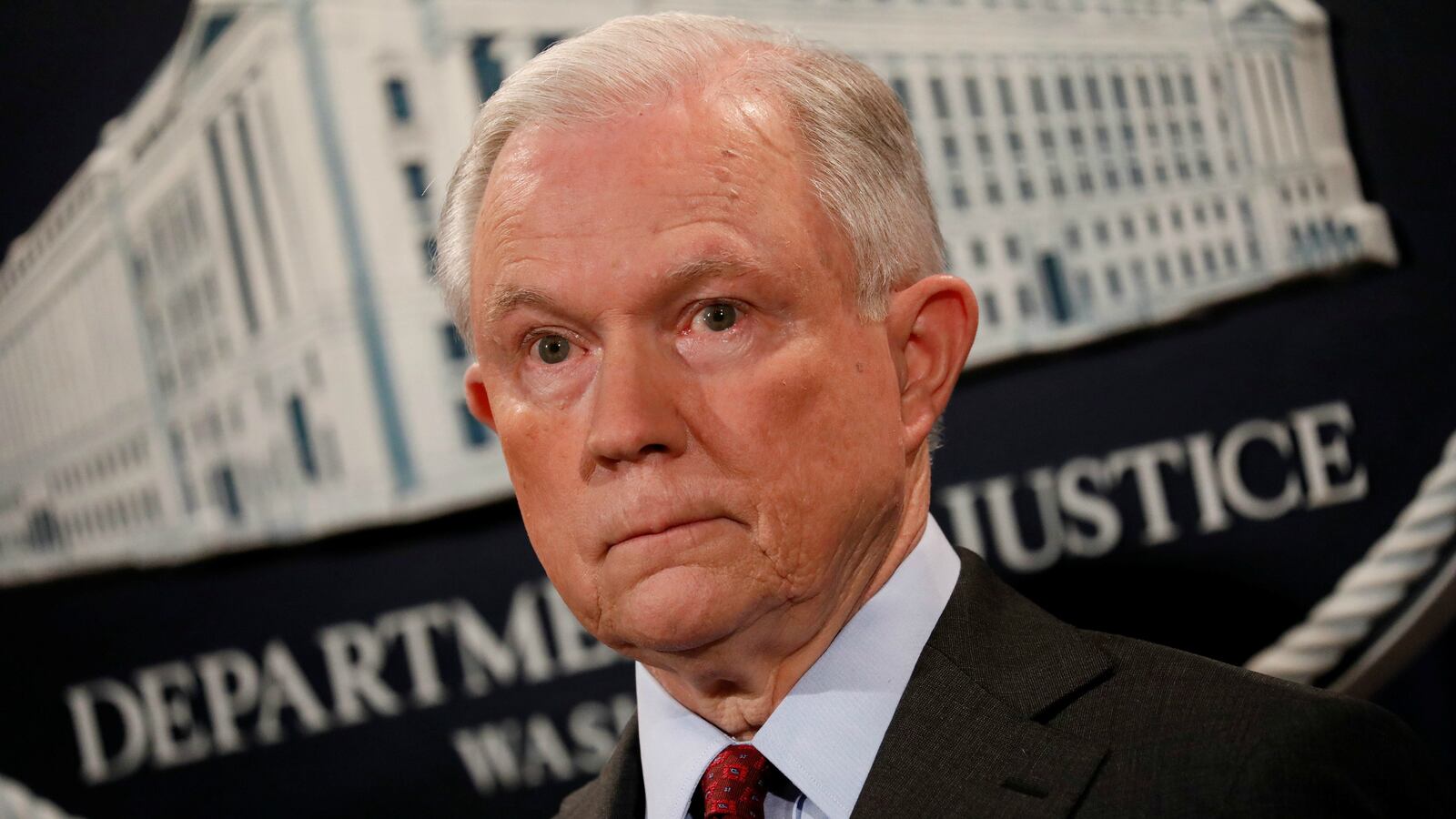 170725-sessions-leaks-investigations-cheat_huep4x