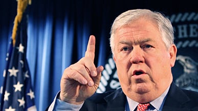 cheats/2011/02/16/haley-barbour-wonrsquot-denounce-kkk-leader/grove-haley-barbour_144524_vahrsi