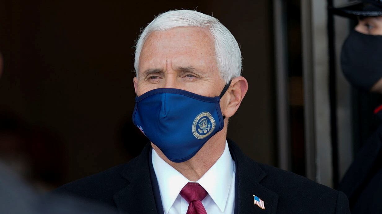 2021-01-21T002847Z_319681289_RC20CL9EP149_RTRMADP_3_USA-BIDEN-INAUGURATION_ktjtsr