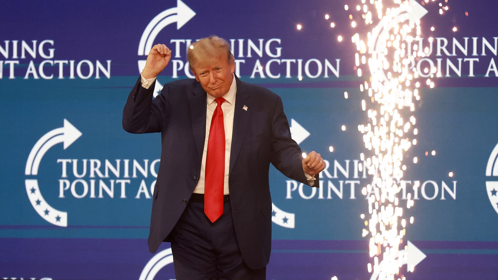 Trump Now Pulling in Nearly 60% of GOP Voters in Latest Poll