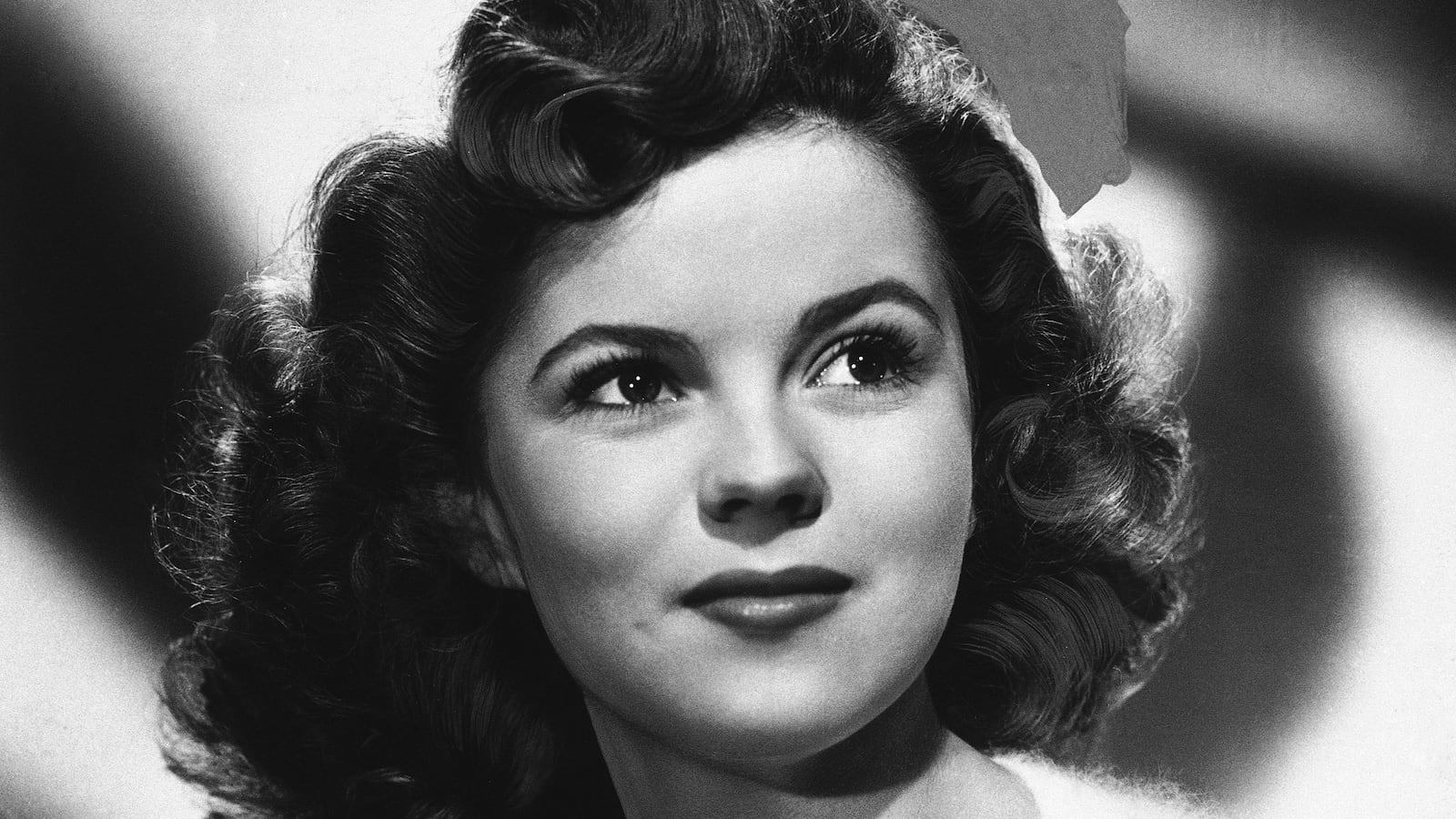 cheats/2014/02/11/shirley-temple-passes-away/140211-shirely-temple-cheat_pbt7wk