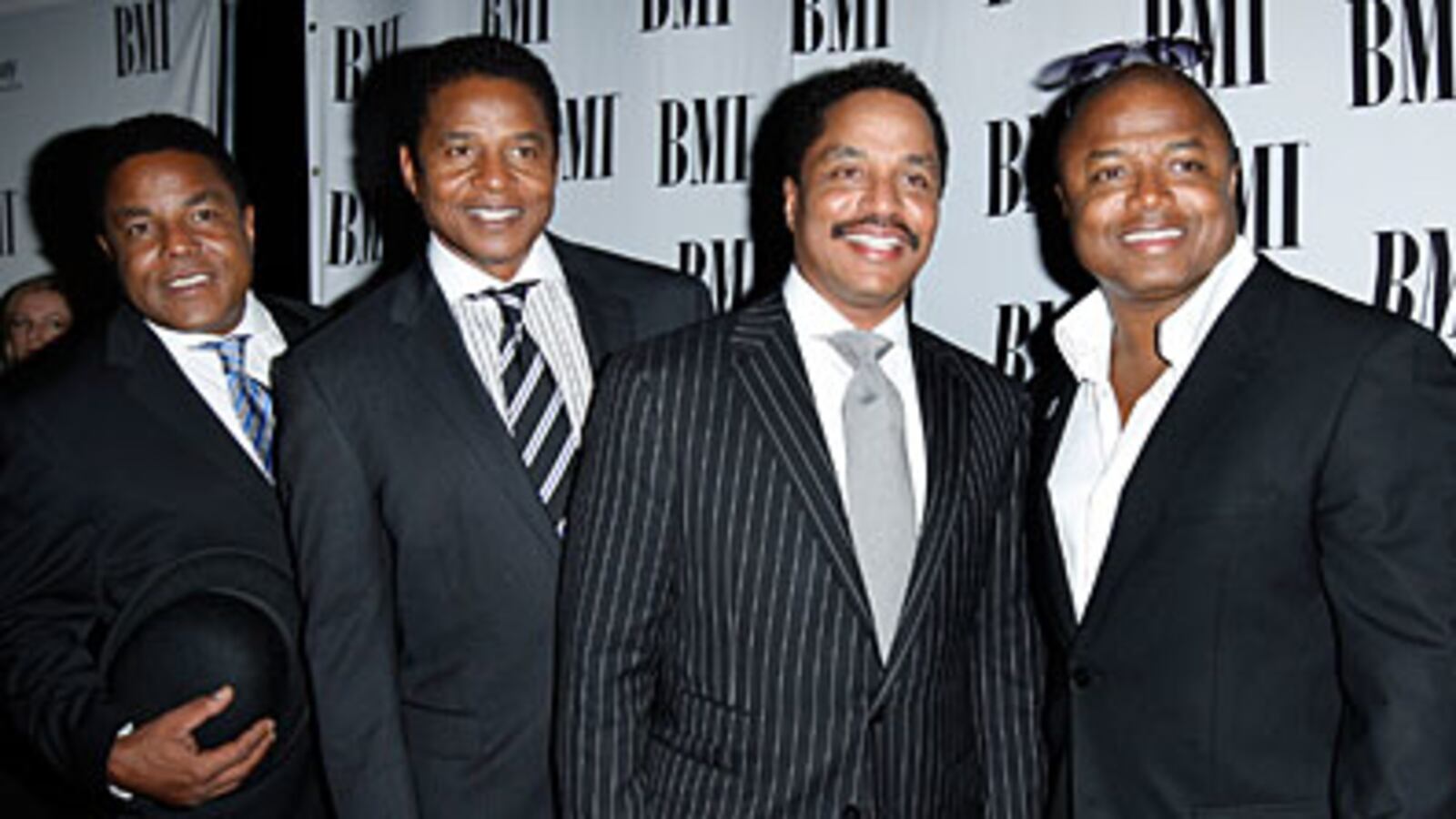 cheats/2009/08/26/jackson-family-reality-show/jackson-brothers_hfjabo